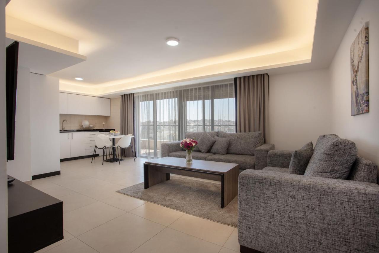 Triple A Hotel Suites Amman Luaran gambar
